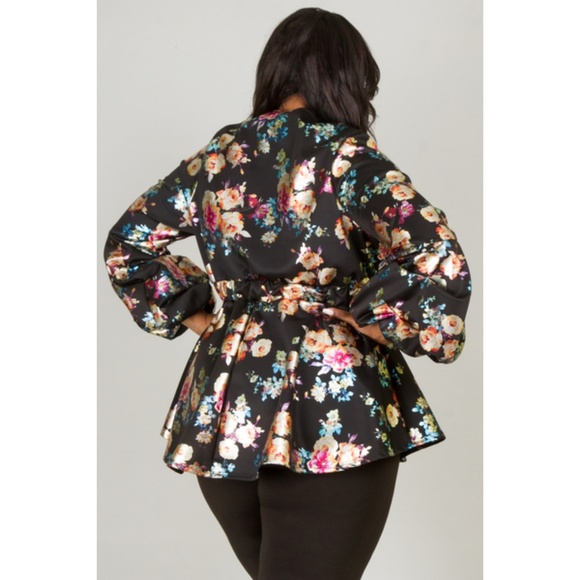 DEEP V-NECK LONG PUFFED OUT SLEEVES AND WAIST SHIN - Picture 5 of 6